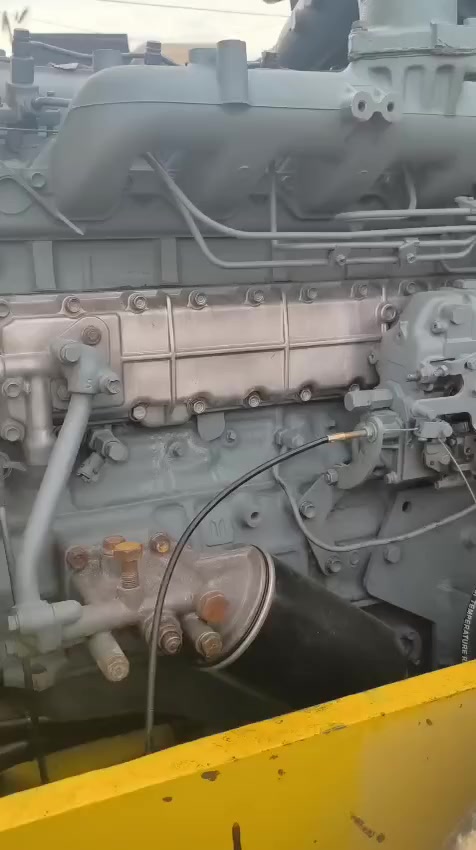 سلام عليكم حادلة ساكاى منفيست بصره مكفولة ***********(***********
