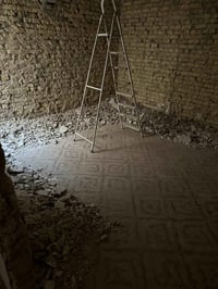 عمال انقاض • طابق اول • الامين الثانيه