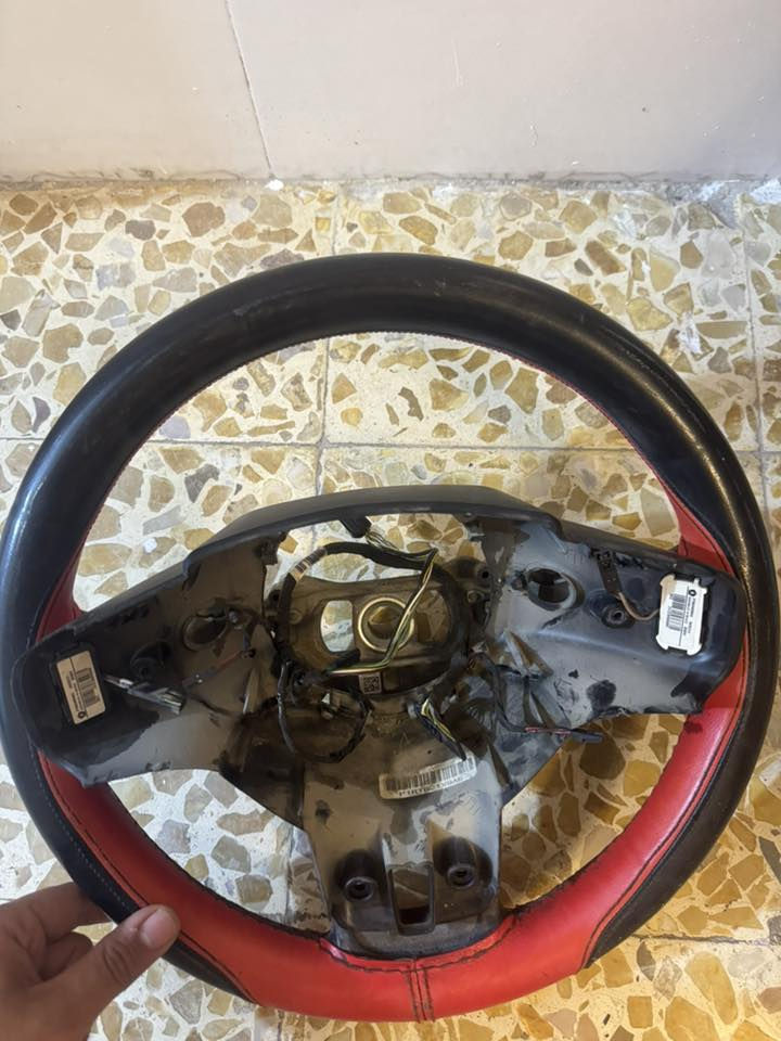 السلام عليكم غراض للبيع قيم وأخذ
دبلات زوج امامي و تك خلفي جارجر 2022 
دركه جارجر 2014 نظيفه 
عينه اوباما S 
الأسعار قيم وأخذ 
مكاني بغداد 
***********
