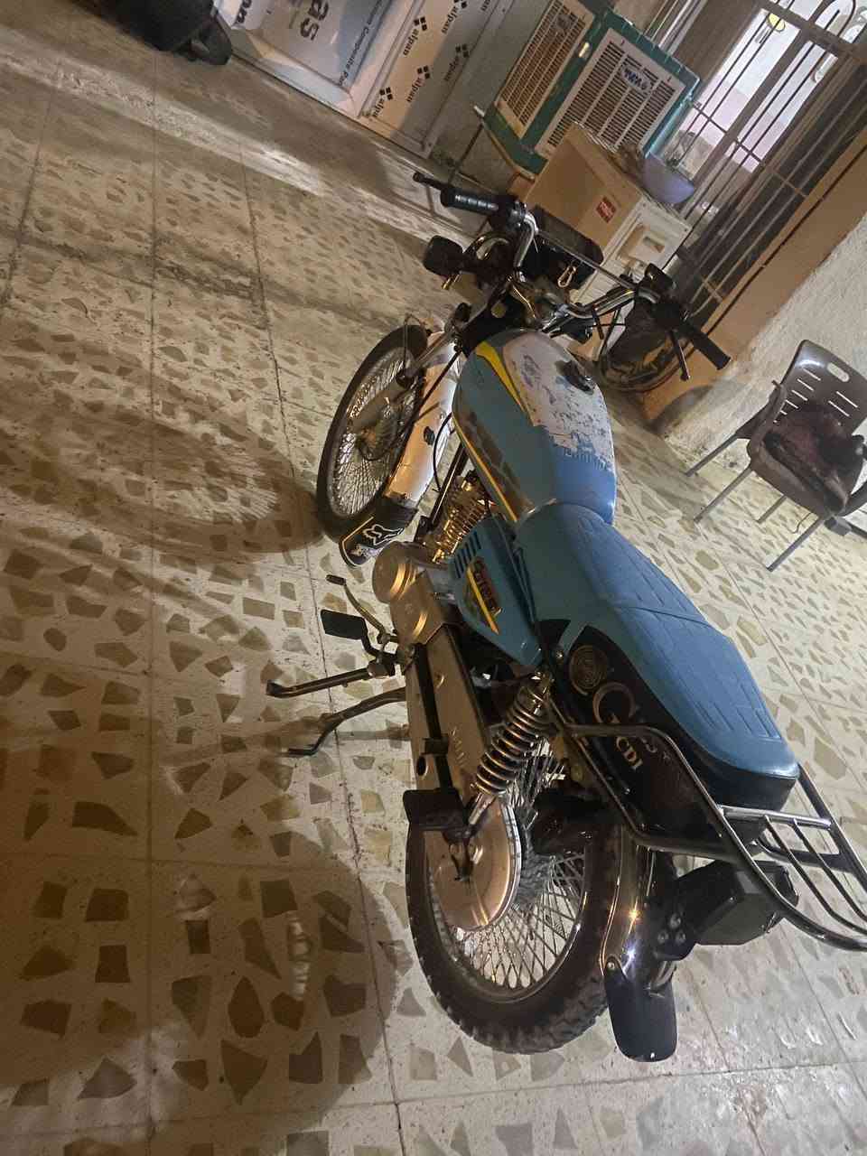 السلام عليكم   تايكر للبيع موديل 24نضافه فول محرك اسبانه ماممدوده عليه دراجه  
السعر خاص
رقم الهاتف ***********
مكاني اديالى كنعان
