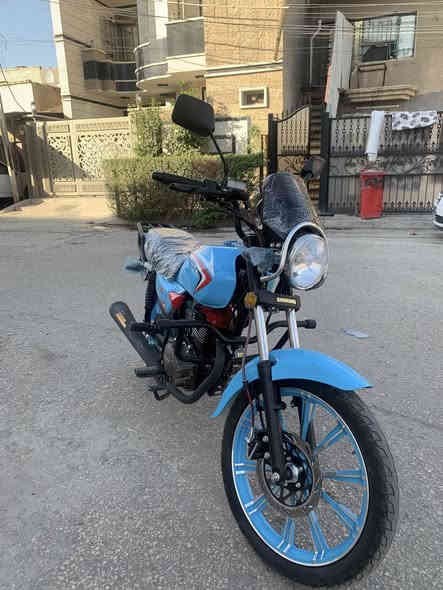 دراجة شاينك 2023 زيرو صارلها يومين من نازله من المعرض اوراق اصولي مكفولة كفاله عامه 
متوازي ع البيعه سعرها مليون 700 وبيها مجال 
رقم ***********
