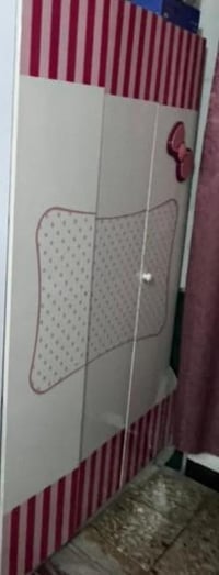 غرفة بنات • قطع • للبيع