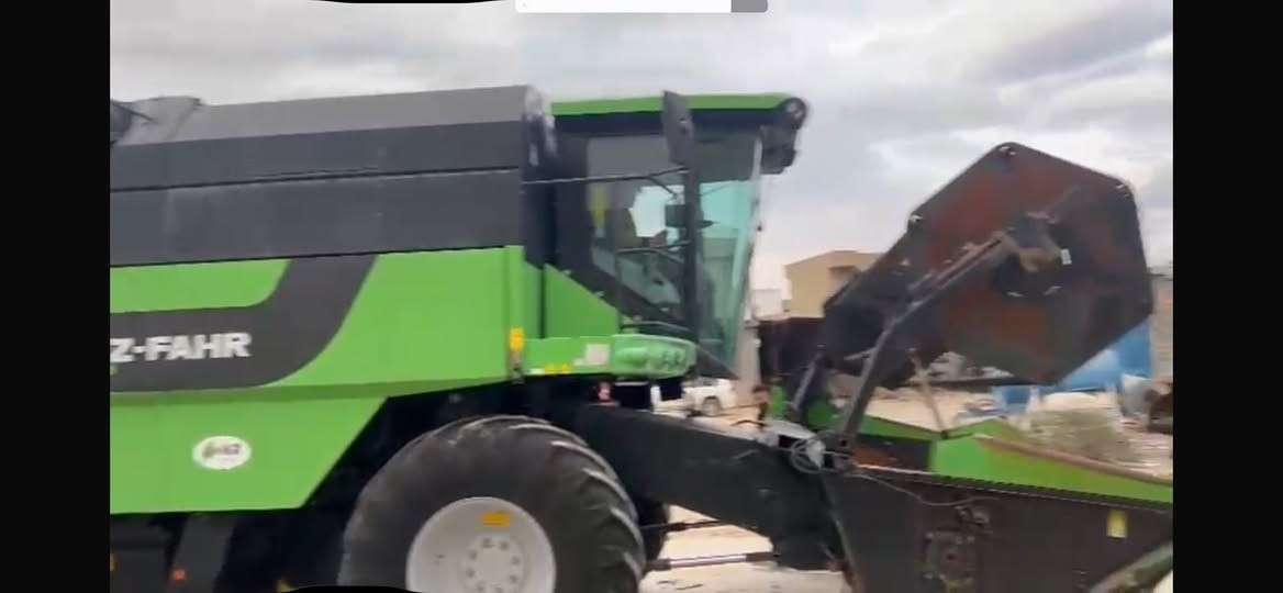 حاصدة دويس ٢٠١٠ هيدرو بم و نوزل تك درام مكفولة من لحيم وفطر طبلة ١٤ فوت بلادى ٥ بلم رقم اربيل تحويل وكالة معمرة جاهزة 
م *********** واتس اب فايبر
