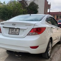 اكسنت • ٢٠١١ • مضلع