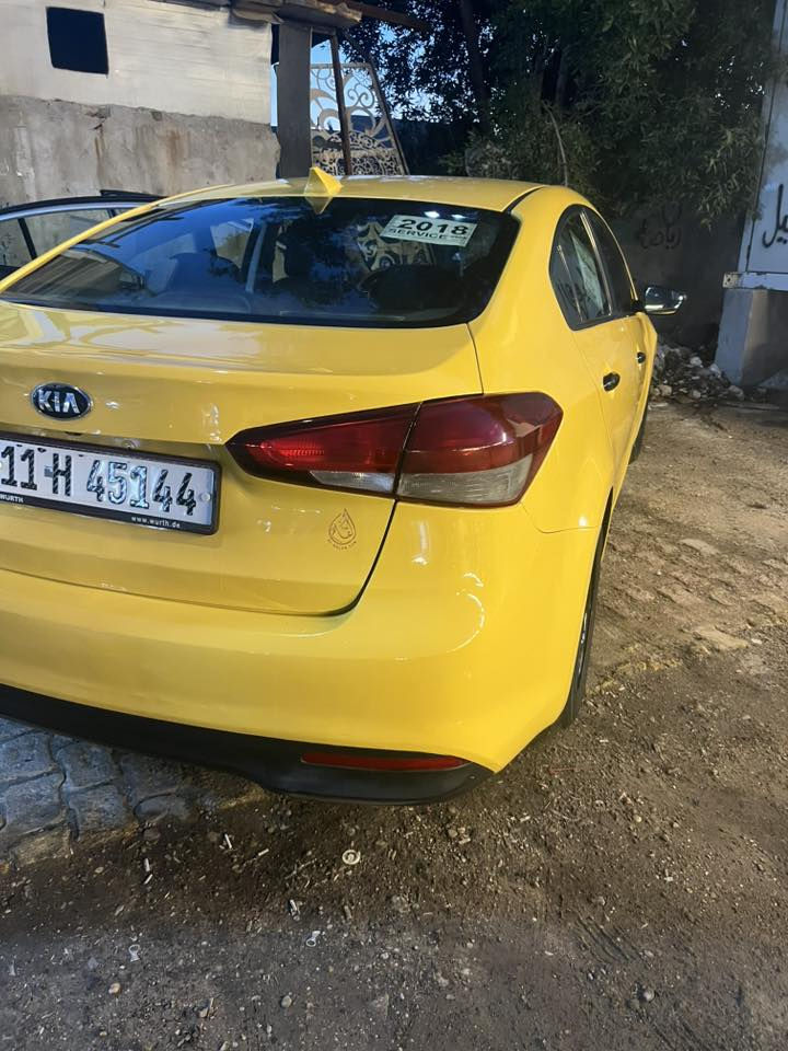 سلام عليكم فورتي موديل 2018 صفرة حادثة جاملغ  وبنيد مصبوغه عام جديد مكينه وكير بل جيس  
‭0771 170 8248‬ رقم راعيه تحويل مباشر مكلف بل نشر
