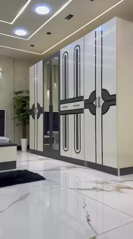 *موديل  يشيل الجديد*
مليون200الف
*10 قطع   كنتور ملحق  🎁  300*      
✅ السرير مخزن 
✅ الميز تواليت الضخم
🥇  
✅ شغل ممتاز 
✅ المصنع الأصلي   
✅ قياسات ضخمه


**إذا كنت صاحب هذا الإعلان وتريد حذفه لأي سبب، رجاءا أرسل رسالة إلى الدعم الفني**