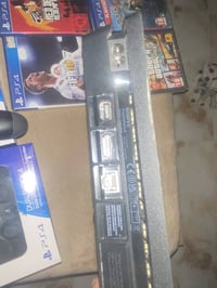 بلي فور • مستخدم شهر • ٥ أقراص