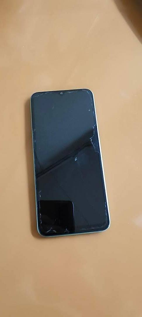 للبيع جهاز Honor X6 b
جهاز جداً نظيف مستخدم 7 أشهر سعر 120
عنوان موصل الايمن اصلاح الزراعي.


**إذا كنت صاحب هذا الإعلان وتريد حذفه لأي سبب، رجاءا أرسل رسالة إلى الدعم الفني**