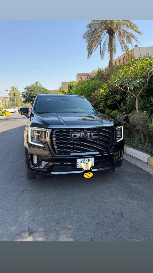 السلام عليكم ورحمه الله وبركاته للبيع جمسيً يوكن اعلى موصفات من شركة GMC قطعه وحده ببغداد فئه السيارة التميت موديل ٢٠٢٣ مضلله بلكامل موافقه مرور ٨٠٪؜ ومغلفه بلكامل سيارة رقمها شمالي وسنويه ب اسمي واني المستورد فقط دعاميه خلفيه بيها صبغ بدون اي ايرباك للمعلومه سيارة مو دنيالي وما تتقارن ب دينالي الي موجوده ب شارع حاليا لان موصفات كلها تختلف للاستفسار *********** مكان سيارة ب منصور والتوفيق للجميع
