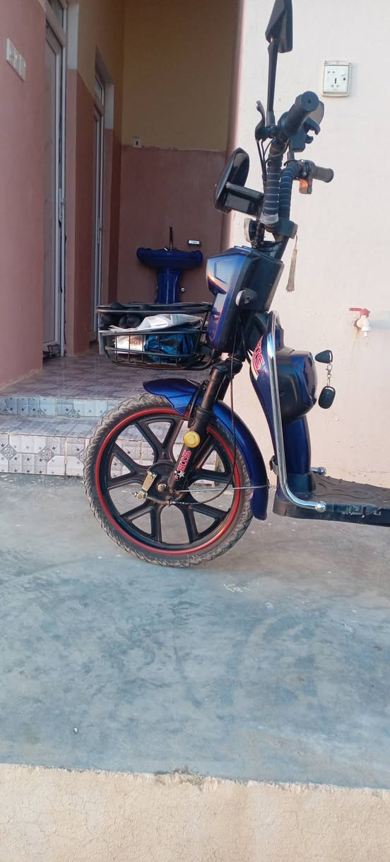 باسكيل شحن شرط بطاريات كهربائيات تأيرات جدد مكفول بشرط السعر3500 بيع مستعجل التصال على الرقم *********** تحياتي للجميع
