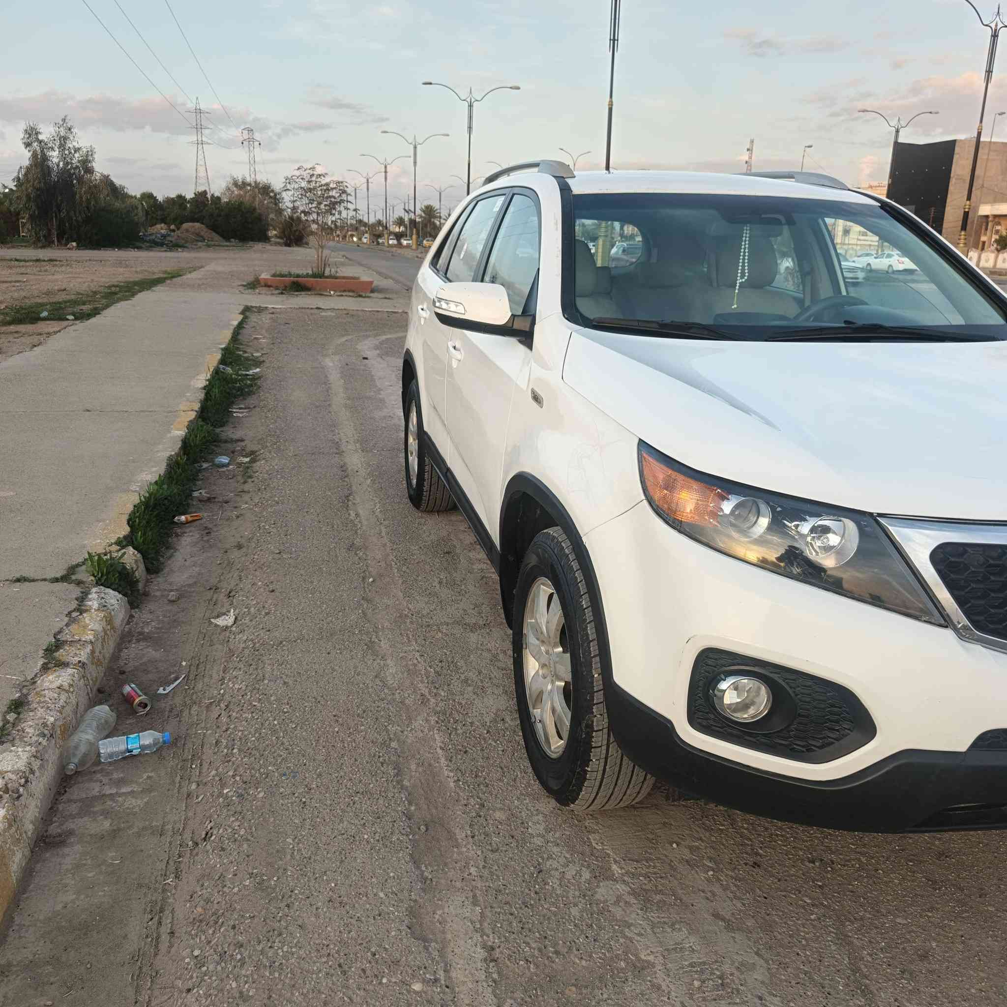 سلام عليكم  ، للبيع او مراوس
سيرنتو موديل ١٣ خليجي مكانها تكريت السعر مناسب ١٣٥ 
اتصل ***********
