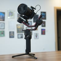 Soni A7 iv 1,500$  Sony FE 24-70mm f/2.8 GM (Mark I) 900$  RONIN RS3pr...