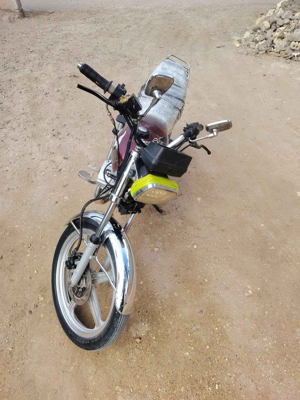 السلام عليكم شباب يراني 5 كير كرهبايات كله شغاله محرك فول دراجه جاهزه اوراق مابيه السعر 500 قفل لو مو شراي لا يتصل لستفسار ***********
