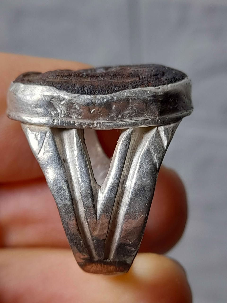 ‎خاتم فضه 925 بحجر هبهاب مرصود قديم صياغة يدويه عراقيه جميله السعر 150وتصيل 5‎ حلة, بابل


**إذا كنت صاحب هذا الإعلان وتريد حذفه لأي سبب، رجاءا أرسل رسالة إلى الدعم الفني**