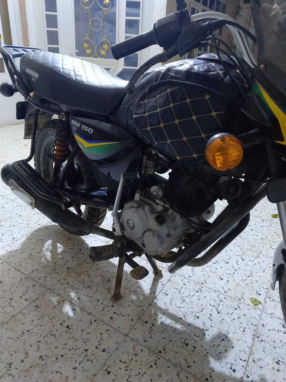 بوكسر موديل 21
اوراق اصوليه اتكفلك ترقيم 
مكينه ممفتوحه خير من الله 
1.150  وبي مجال شراي اتصل ***********
