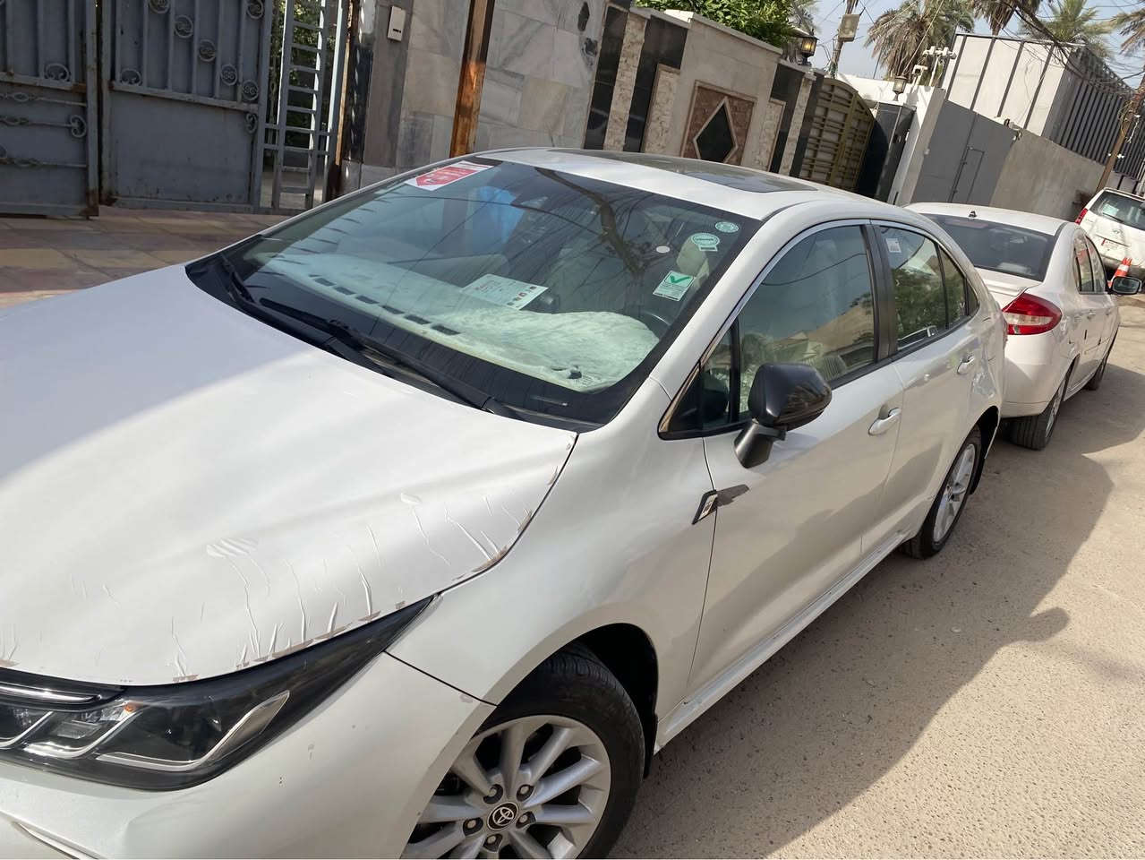 كورلا  ساز للبيع  خليجي بانزين موديل ٢١ فول مواصفات  
حساسات امامي خلفي 
يو بي اس شحن 
ترحيب 
مراية كهرباء 
زينون 
ليد دعامية 
ويل كب حجم كبير 
محرك 1800 كبير 
ادامة وصيانة كاملة 
كاميرا خلفي 
شاشة كبيرة 
نظام ايكو وسبورت 
رقم اربيل تريد تحويل او وكالة بيهه طخة جانب الجاملغ الايمن الخلفي بالهلال وبيهه صبغ بين باب السايق والباب الخلفي بالوسط بدون داخل 
للتواصل عالواتساب او خاص *********** بغداد, العراق
