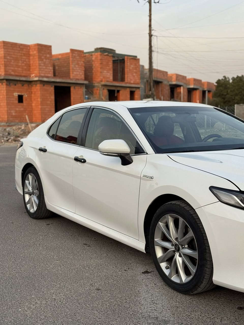 السلام عليكم
كامري   LE. هايبرد 2023 
فول مواصفات وارد الخليج  ومعروفة مواصفاتها .
السياره بيها اربع قطع صبغ 

معروضة للبيع بسعر. 173$$
بيها مجال بسيط حگ التوجيبة
رقمها بغداد الانكليزي باسمي مشروع وطني تحويل مباشر .
موقع السيارة بغداد  -  حي الحسين 
 
للأستفسار اكثر ***********
