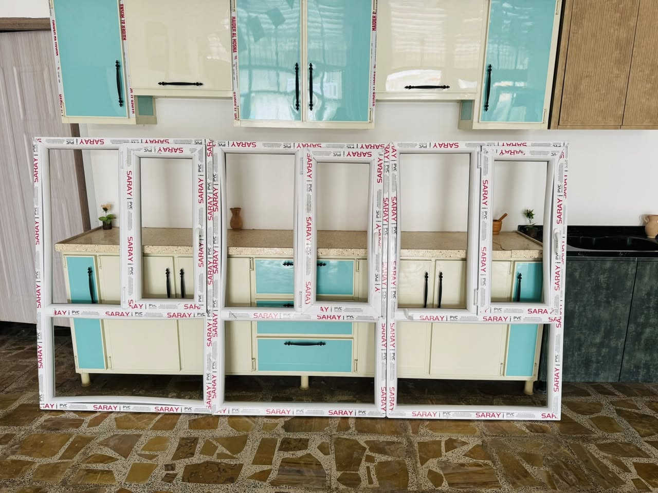 الدولار يمنا ينحسب  ب(132.000) الف فقط على سعر البنك المركزي العراقي 🇮🇶🇮🇶 وتدللون
 
والمقطع تركي حصرآ (سراي i)(SARAYi 🇹🇷🇹🇷)

بمناسبة قدوم شهر رمضان المبارك 🌙🌙🌒🌘
وصعود الدولار  وزيادة الضرائب وغلا الاسعار 

قرر مجمع الامين التنزيل بكافة الاسعار 

سعر باب الحمام  السادة   الابيض صار  فقط 95الف  
سعر باب الديكور نقش  140 الف فقط
وسعر متر الشباك صار يمنه بس 30 دولار $ 
يعني 30دولار في132.000 الف=39.600 الف دينار)

وكذلك الخصومات  موجودة  في الكاونترات  وبأسعر جدآ مناسبة عن السوك ذات المقطع التركي والسعودي والاردني 
  
مع الشد و الضمان10 سنوات    
للحجز والاستفسار مراسلة الصفحة 📩 او زيارة الموقع  او الاتصال على الرقم في الاسفل 
☎️☎️
*********** 
العنوان
سامراء_حي الشرطة _ملاسق لي  / مجمع الحكمة الطبي  وسيراميك المصطفى  وقرب مكة مول 
انطي اعجاب للصفحة ليصلك كل جديد
