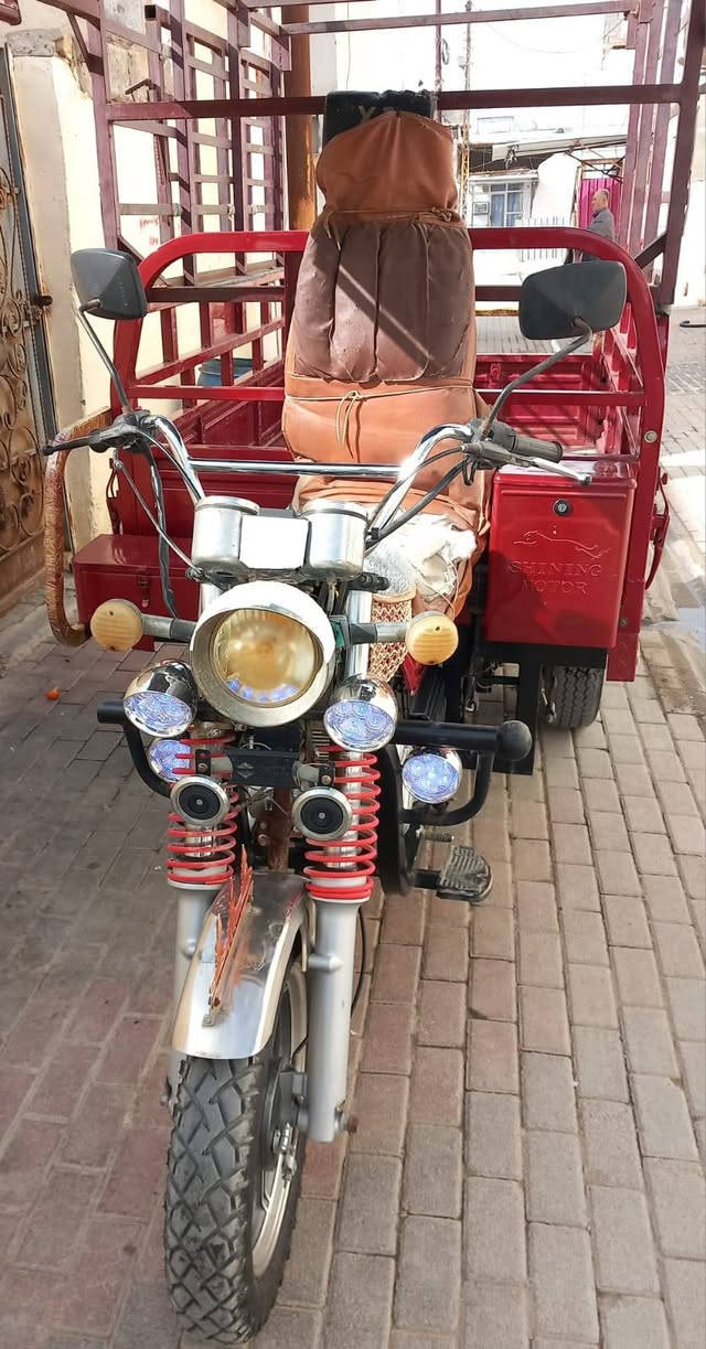 سلام عليكم من رخصت الأدمن
ستوته للبيع موديل 21 

المكان رمادي 

السعر 2 وربع وبيه مجال

بعده نضيفه 

تواصل مع صاحب ستوته: ***********
