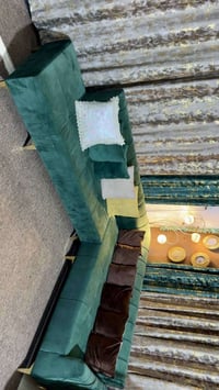 تخم قطعتين • ٧ مقاعد • بغداد