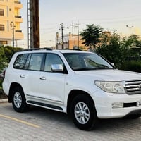 لاندكروزر • ٢٠١٠ • مكفوله
