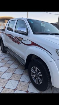 هايلوكس • ٢٠١٥ • فورويل