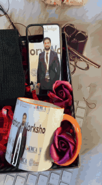 اجمل هدية 🎁تكدرين تقدميها 
الزوجج حبيبج خطيبج 
حته اذا كان اخوج او واللدج يستاهلون الحب منج والهدايا ❤
بوكس + ورد +مع سكارف+ طباعة الاسم الي تطلبي + كوب مع صورة الشخص الي تردي تهديلة هل بكج الثمين + كڤر جهاز حسب نوع الجهاز مع طباعة نفس الشيء 

يجي مثل الي دا شوفي بهل ترتيب وبهل جمال شرط فحص بوجود مندوب 💋👌🏻

وتكدرين دزيلنا قتباسات او اشعار نكتبلج على كارت


**إذا كنت صاحب هذا الإعلان وتريد حذفه لأي سبب، رجاءا أرسل رسالة إلى الدعم الفني**