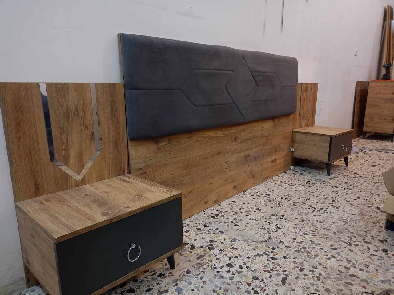 غرفة تركي 🇹🇷 مستخدام 5قطع  ✨✨
نضافه 90 💯
ابواب  💖
السعر 450 💖💸
مع شد🪛 ونقل 🚚  مجاني  داخل بغداد  محافظات بكروه


**إذا كنت صاحب هذا الإعلان وتريد حذفه لأي سبب، رجاءا أرسل رسالة إلى الدعم الفني**