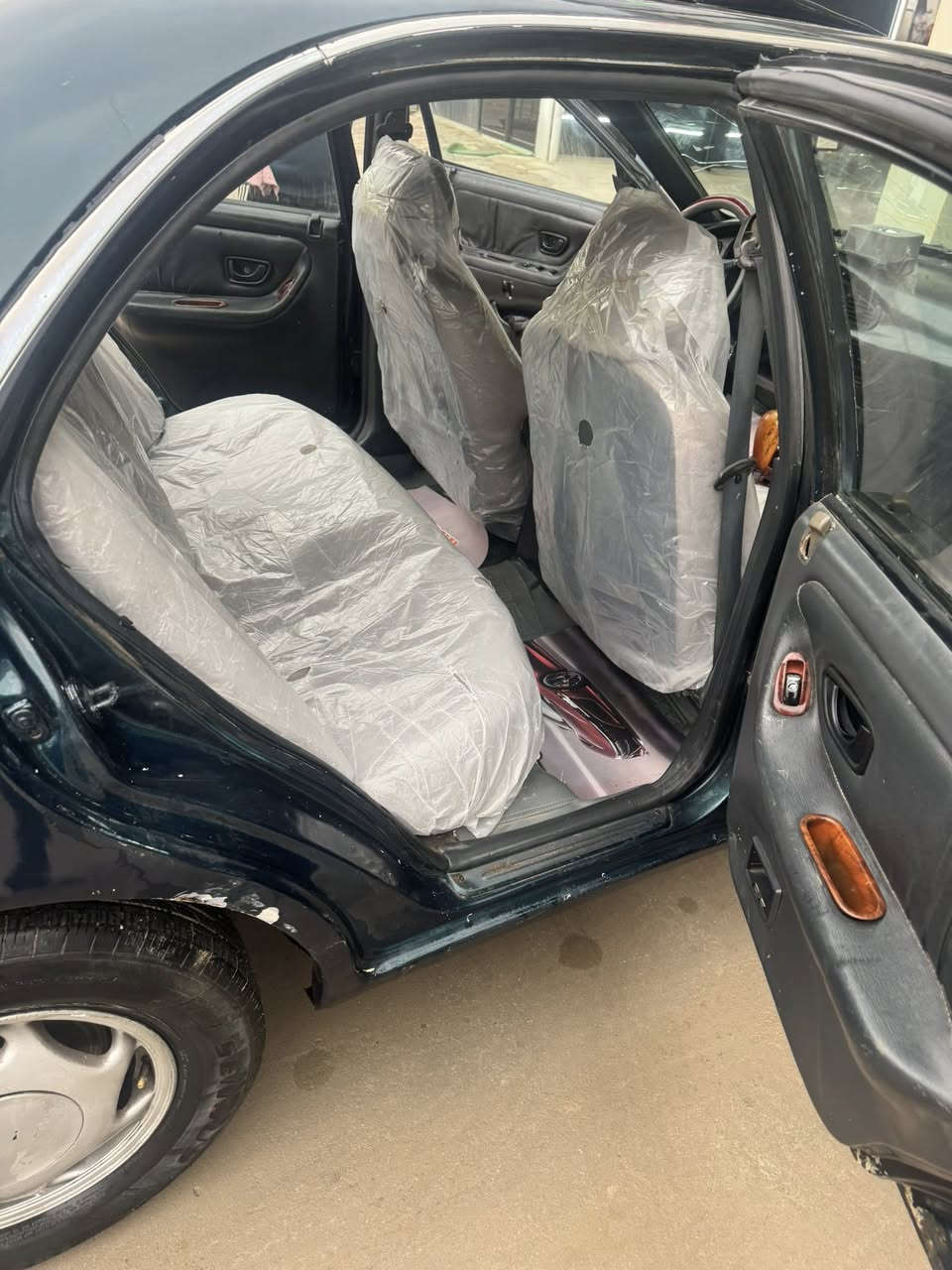 سوناته تو كير اوتماتيك محرك 2000مسكر موديل 94رقم انكليزي ديالىالسنويه 31محرك وكير مكفولات صدر امامي خلفي75/١٠٠كهربائيات كله شغاله مازحات زركات اشاير كامله فقد كج البانزين يرادله طوافه مصبوغه عام جماليه مكاني ديالى بعقوبه السعر٤٠وبيه مجال الرقم ***********
