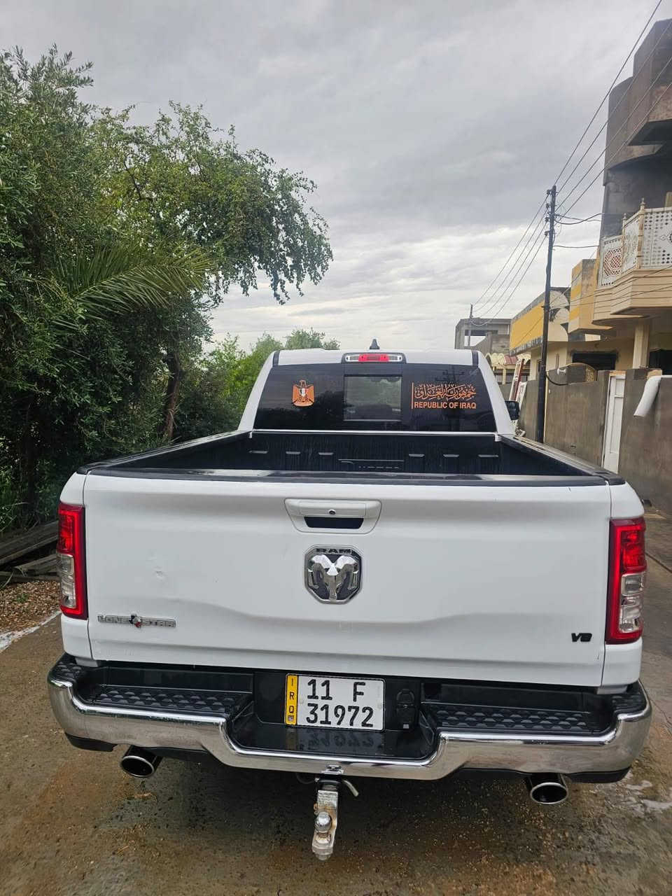 السلام عليكم ورحمه الله وبركاته ❤️🧡
اخواني السيارة للبيع او مراوس فورد F150 هايبرد 
دوج رام 🦬
موديل 2022
فئة LONE STAR ✨ 
حجم المحرك 5.7 هيمي
حادثه بنيد مبدل ومصبوغ وجاملغين الاماميات بارد 
باب قصير بدي طويل 
رقم بغداد 🇮🇶 
ماشية 160000كم 
المواصفات:
🌹
كير ماوس
فتحة خلفية
صندوق البدي هيدروليك+ وبديهة مغلف 🌹
ومواصفاته المعروفة
السعر 205 ورقة💵💰
الرقم للستفسار ☎️📞
 ***********
