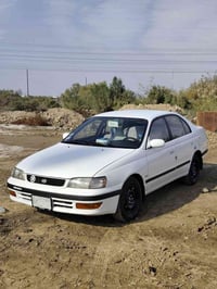 حبايب كرونه فرخ بطه لبيع.  نضافه السياره 80/100 مكينه كير مكفول. مرشوش...