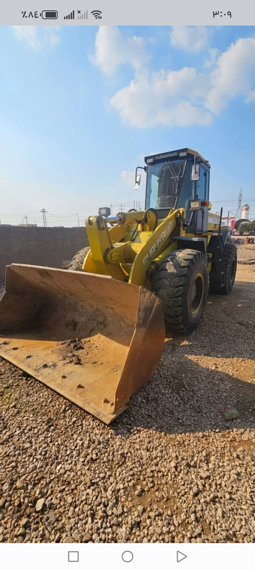 للبيع مكينه فركاوه حجم 335محرك نيسان مكفول كفاله كير ومحرك حداديه شركه موديل 2015العنوان السماوة *********** السعر 275
