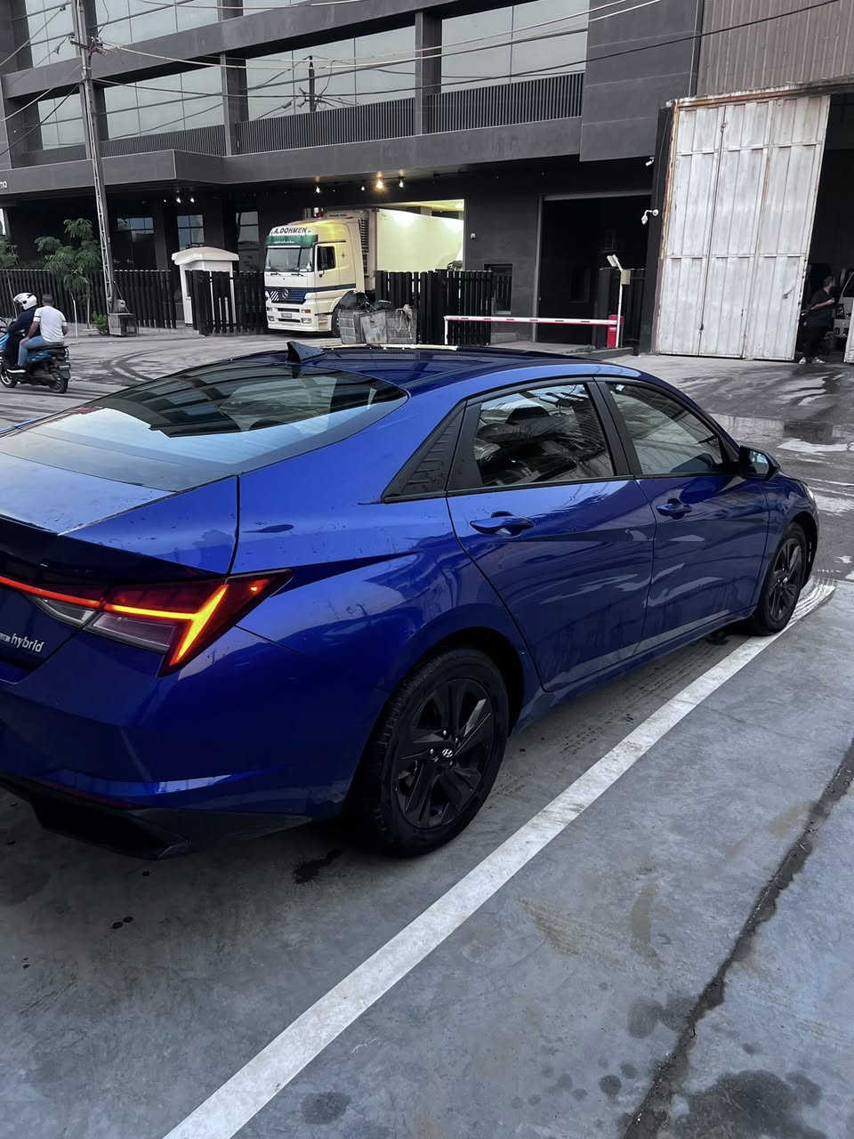 السلام عليكم النتر 2022هايبرد فول ما عده افتحه السعر 145 رقم تلفون ***********
