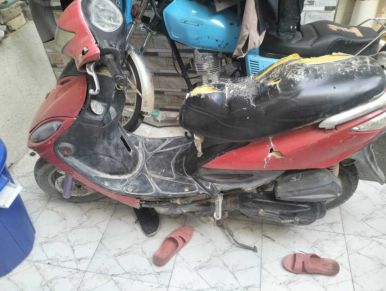 سلام عليكم جي فور سلف هندر كهربيات شغاله شلعه قويه دراجه ذيج صفحه مال كفر مكسور سعر 225بيه مجال مال شغل توديك وجيبك ***********
