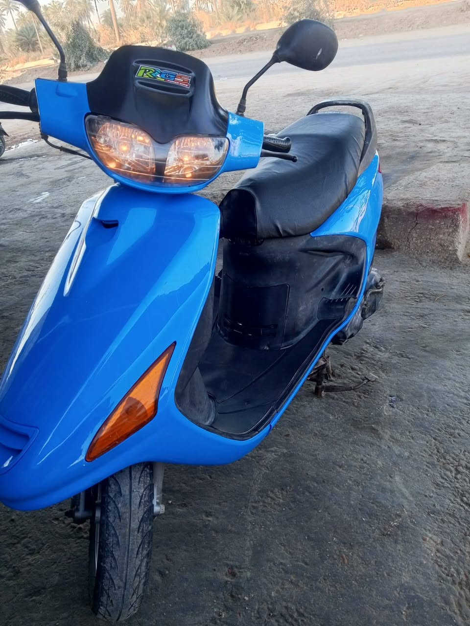 سلام عليكم دراجه فراشه حاويه السعر 450 وبيها مجال رقمي *********** مكاني اطوريج
