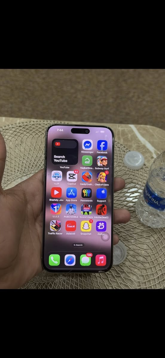 السلام عليكم اخوان  PRO MAX 15 تيتانيوم
شرق اوسط ماستر عربي 256 الجهاز بي فقط فطور بالگلاسة يقرة مبدل شاشة بس ممبدلها فقط فطور بالگلاسة محدث اخر تحديث  الجهاز مكفول فيس ايدي شغال شحن اتصال كلة شغال اي خلل مابي نهائياً 
مكاني بغداد المشتل سعرة 700 بدون عملة
***********
