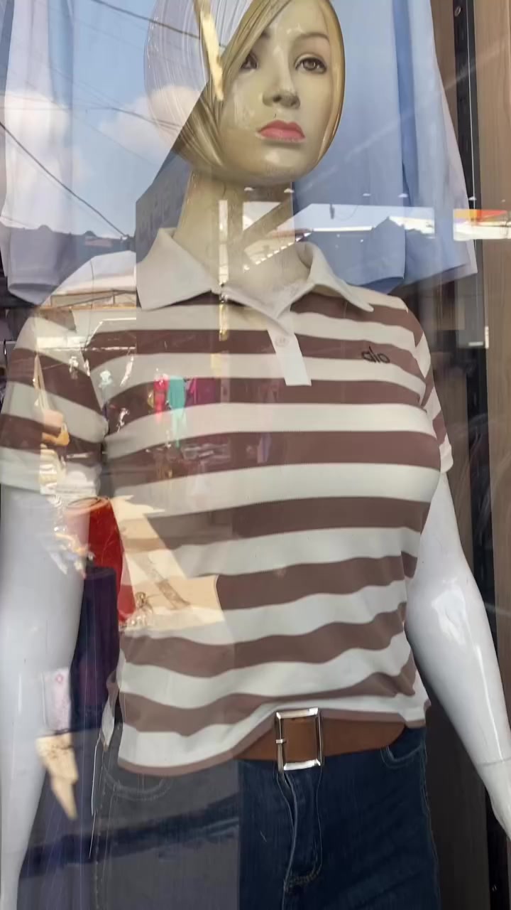 ملكناتً مستخدمه للبيع نضافه 70 ‎%‎العدد 7
القطعه 60الف ما ابيع قطعه او قطعتين كلهن شلع 
الستفسار ***********
