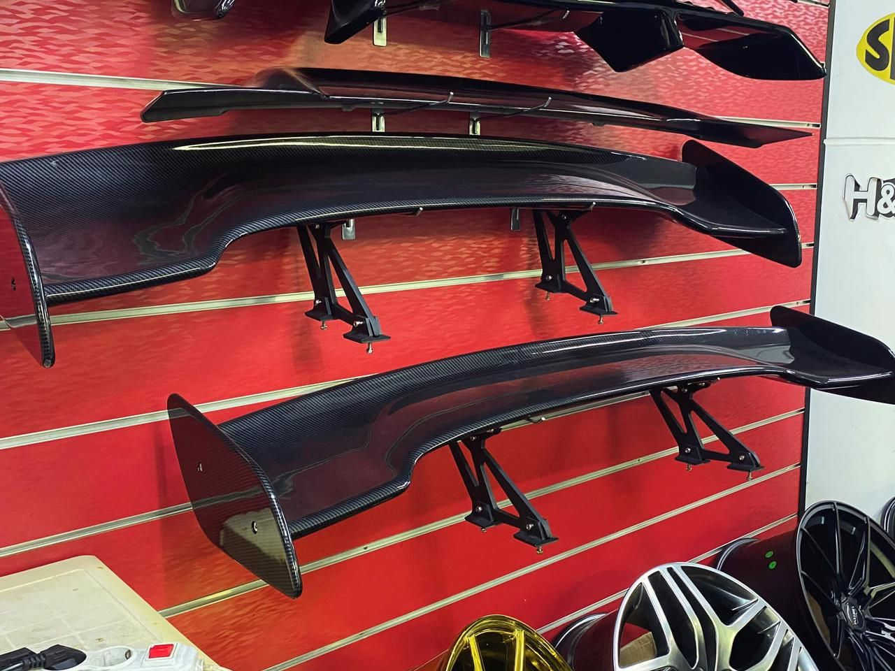 اسبويلر الكاربون فيبر 👋🔥
موجود دلوقتي مستورد 🥱🔥

متاح منو بيانو بلاك كمان 😍✨

كل ده ب ٤٨٠٠ 🫶
متاح شحن جميع محافظات ✨


**إذا كنت صاحب هذا الإعلان وتريد حذفه لأي سبب، رجاءا أرسل رسالة إلى الدعم الفني**