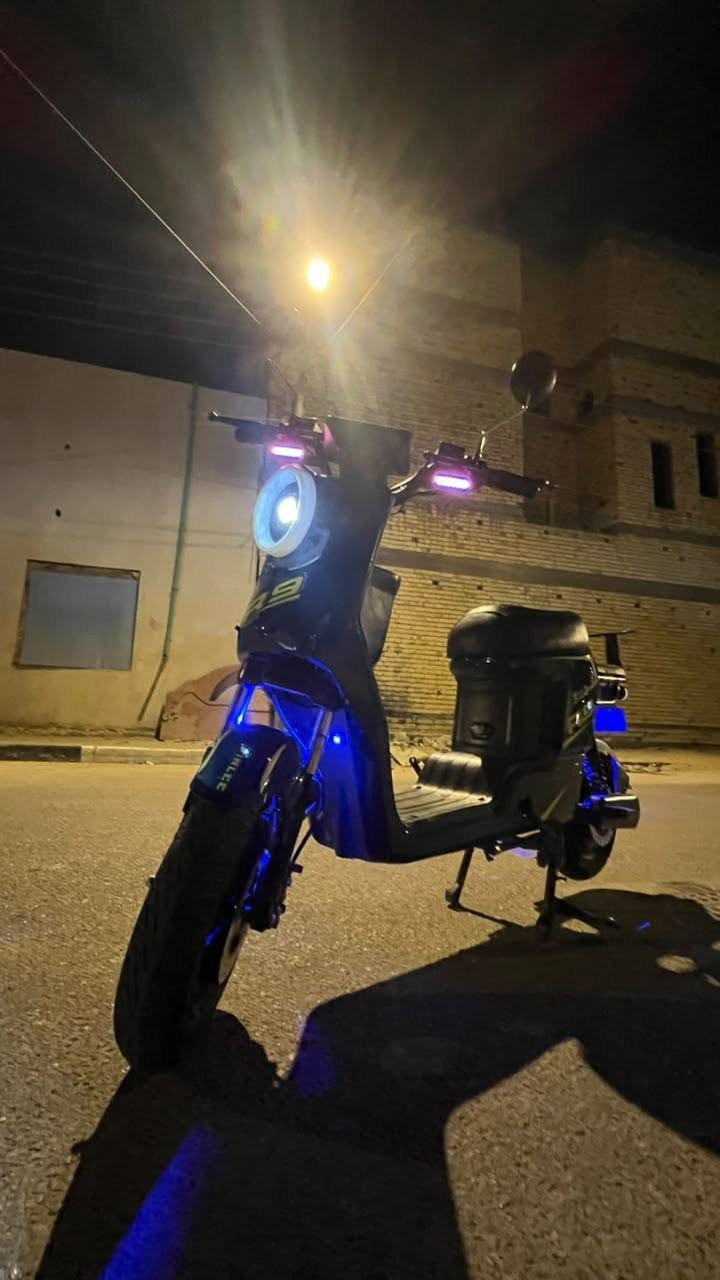 السلام عليكم ورحمة الله وبركاته
@إشارة 🚲 دراجة شحن R9 للبيع
🔹 موديل R9 الأصلي
🔹 فول مواصفات
🔹 نظافة 95%
🔹 بطارية جيدة
🔹 جاهزة للاستخدام مباشرة
🔹 مناسبة للشغل اليومي والتوصيل والتنقل
🔹 استخدام خفيف ومحافظ عليها
💰 السعر: 450 ويوجد مجال بسيط للشراي بعد المعاينة.
📍 العنوان: البصرة – الزبير
📞 للاستفسار والاتصال:
***********
⚠️ المعاينة خير دليل، والدراجة تُفحص براحتك قبل الشراء.
