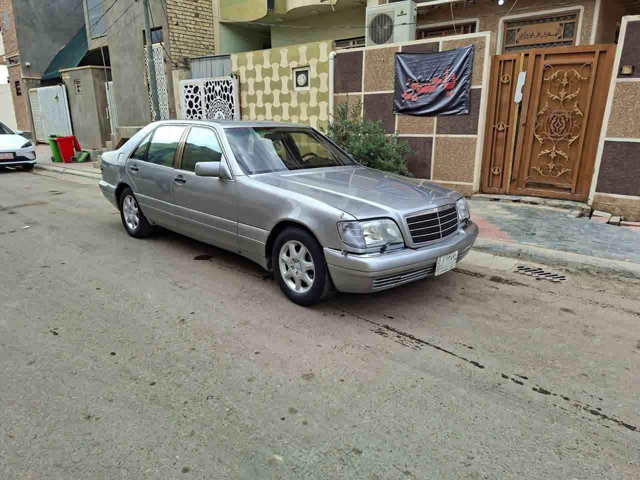 مارسيدس شبح مديل ١٩٩٢ رقم مثنى الماني محور كير vvtملكه ٣٠٠٠ تبريد شغال غرفه جديده سعرها ٥٣ وبيها مجال مكانها كربلاء حي النصر ***********
