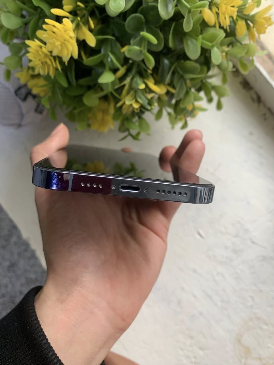 ايفون ١٣ برو ماكس 
ذاكرة ٢٥٦
بطارية ٧٨
شرط ما مفتوح نورمال 
السعر ٦٥٠ وبي مجال 
***********
