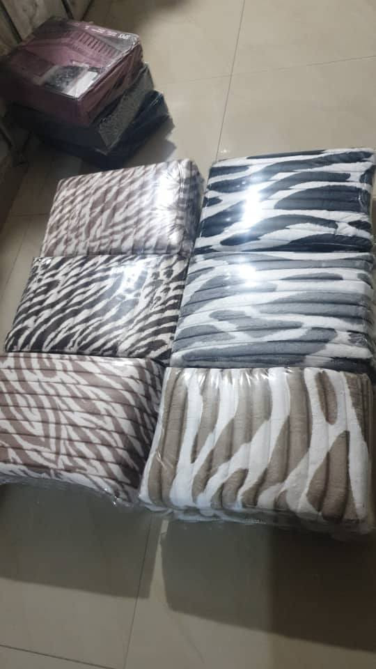 🔥عر ضنا الجديد 🔥بمناسبة حلول شهر رمضان 🔥🔥❤️😍 كل عام وانتم بخير،❤️🔥🌹🌹😘
شرشف مجوز مطاط🔥
 مع وجهين مخدات🌹🔥
 بضاعه اجنبية فرو بابلي الارنب سماكة وفروة🔥💯💯
 لاول مرة بسورية 👌💫✨✨✨✨
مقاس ٢٢٠×٢٤٠
 الوزن كيلو ونص الشرشف😱😱
 السعر بيناسب الجميع 😘
توصيل بشام وشحن محافظات 
السعر والتفاصيل ع المسنجر


**إذا كنت صاحب هذا الإعلان وتريد حذفه لأي سبب، رجاءا أرسل رسالة إلى الدعم الفني**