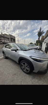 كورلا كروز وارد امريكي موديل ٢٠٢٢ للبيع السعر ١٥٥  بغداد الطالبية ٠٧٧٢...