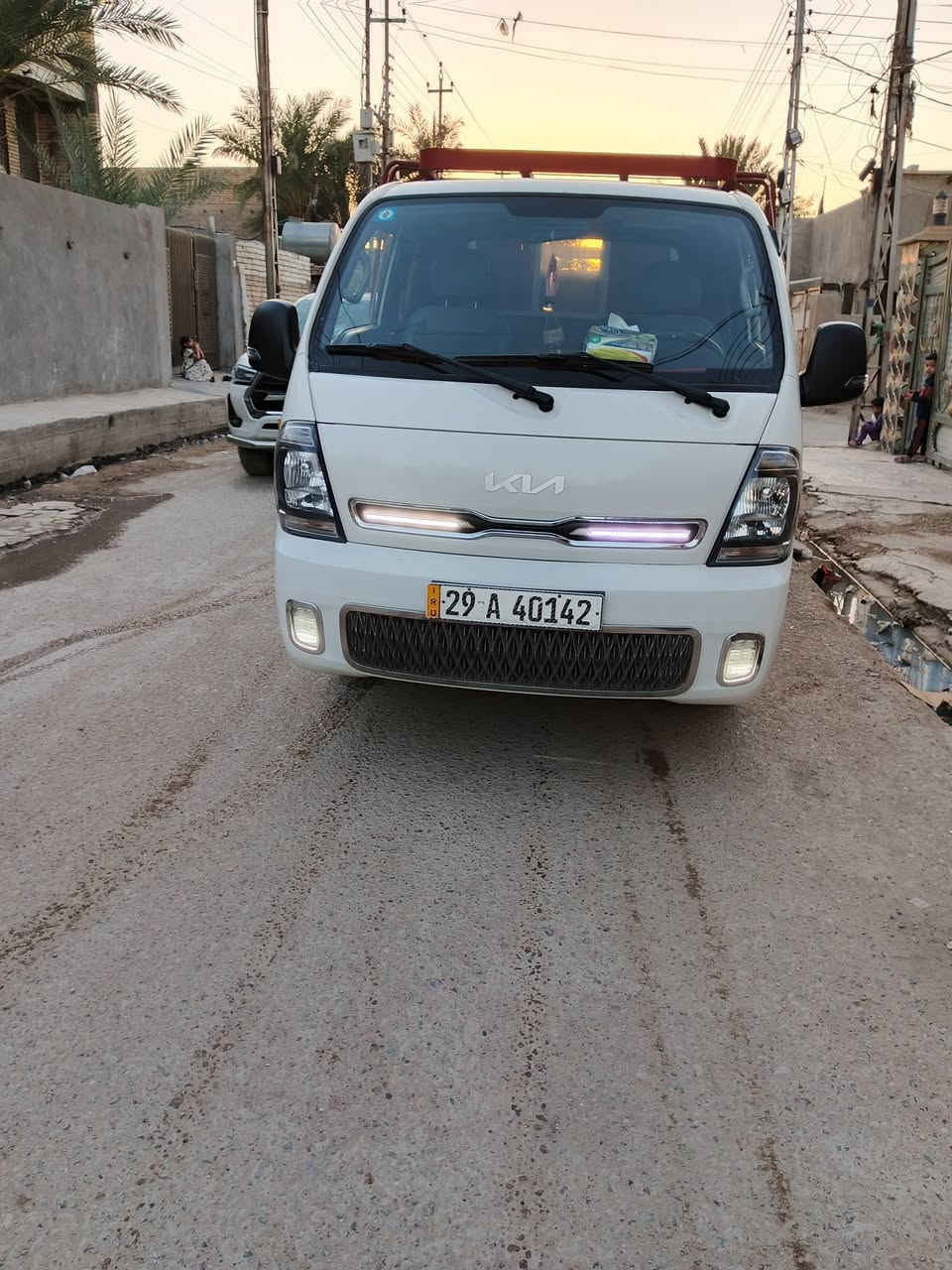 السلام عليكم كيا موديل 2023 بيها بارد إصبعين موضح بل سونار والباقي مكفوله سياره جديده كلش بدون محجر المحجر مو للبيع سياره باسمي السعر 145 رقمي *********** مكاني بغداد المعامل الباويه
