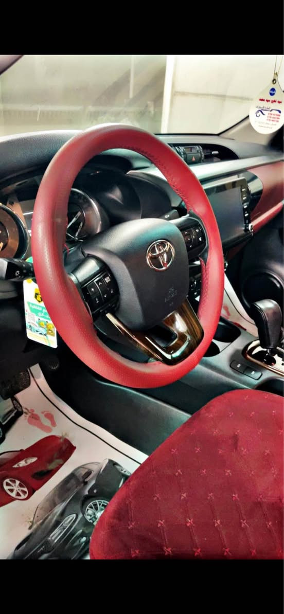 السلام عليكم ♦️
تيوتا هايلوكس للبيع  موديل 2024 مكفوله كفاله عامه من ضربه وصبغ وتبديل وشخوط شرط سونار سياره جديده بمعنى الكلمة 
هايلوكس تي ار دي TRDعالي دبل كاب   (سيد نهرو)
محرك 6 سلندر 4.0 
موصفات:
شاشة🟢
كشنات تبريد🟢
شاحن وايرلس 🟢
مثبت سرعة تفاعلي🟢
كامرة خلفية 🟢
حساسات امامي خلفي 🟢

سيارة وكالة رقم اربيل دولي بسمي تحويل او وكالة  ماشية 12 الف الحقيقي اخت زيرو    السيارة مغلفة تغليف درجة اوله
سعر : 395$ الاتصال على هذا الرقم 
***********
مكاني بغداد حي القاهرة المعلمين بغداد, العراق
