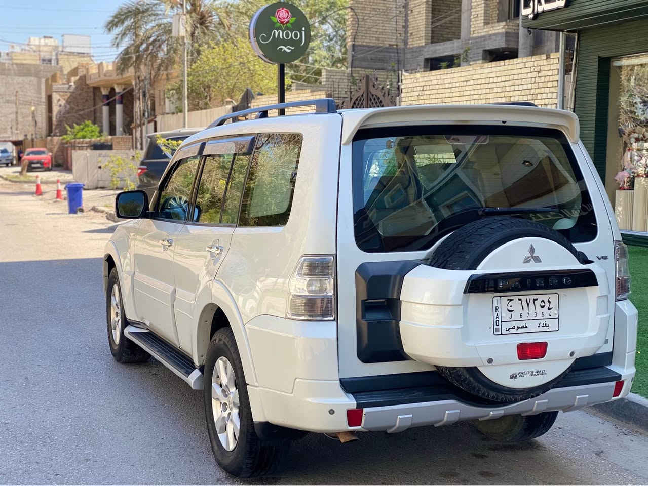 باجيرو حبتور 2010خليجي كفاله عامه ضربه وصبغ وتبديل فول مواصفات فتحه مري شفط كشنات جلد وكهربائي دمام تحكم استيرن حساسات خلفيه زراق لايت  اشاير بالمري محرك وكير مكفولات سياره جاهزه حداديه تخم تاير تبريد تدفئه 6سلندر 7راكب 3قطع تبريد السعر132رقم بغداد
 ‭0773 204 4076‬للاستفسار مكان كربلاء كربلاء, العراق
