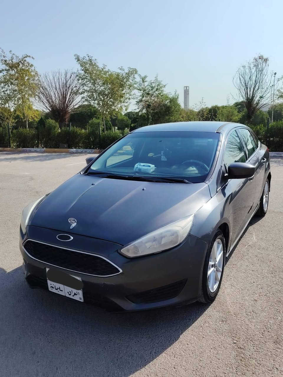 فورد فوکس 2018
دووپارچەو نیوی هەیە لەگەڵ جەمپێکی خفیفی پێشی 
کیر مەکینە تبرید بەشەرت 
140 هەزار غەرامەی لەسەرە
پشتی کەپسە
سعری 76 مەجال 
***********
*********** أربيل, العراق
