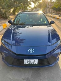 يالله سلام عليكم  للبيع تيوتا كامري 2025  هاييبرد  سياره جاهزه من كلشي...