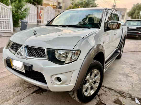 ميسوبيشي بيكب  2015 طالعة من الشركة بل 2021   رقم بغداد  الماني فول 6 سلندر  3.5 نفسة محرك  والكير باجير الحبتور  بانزين  اوتماتيك فور ويل شاشة كامره خلفية المواصفات معروفة ماشية 115 الف كيلو حقيقي مكفوله من الفتح  والتبديل والبارد  والصبغ بيهة على كد شبر بل ضبط يم علامت ميسوبيشي بل بنيد على كدهة مسوينهة والباقية كفالة حته من التكحيل 

السعر 158 ورقة 

الموقع بغداد حي الجهاد 

اي استفسار الاتصال على

‭0770 003 0299‬
