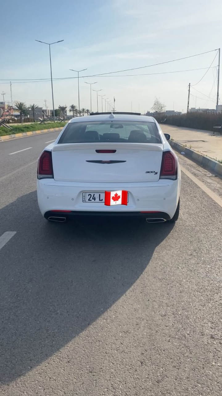 سيارة كلين تايتل شرط الفحص من دعامية لدعامية
ماشية 57 ميل
كشنات جلد 
حساس امامي وخلفي
رادار جانبي
دمام بلصندوق
لايت زينون
وباقي المواصفات معرفة 
واتساب *********** الحمدانية, نينوى
